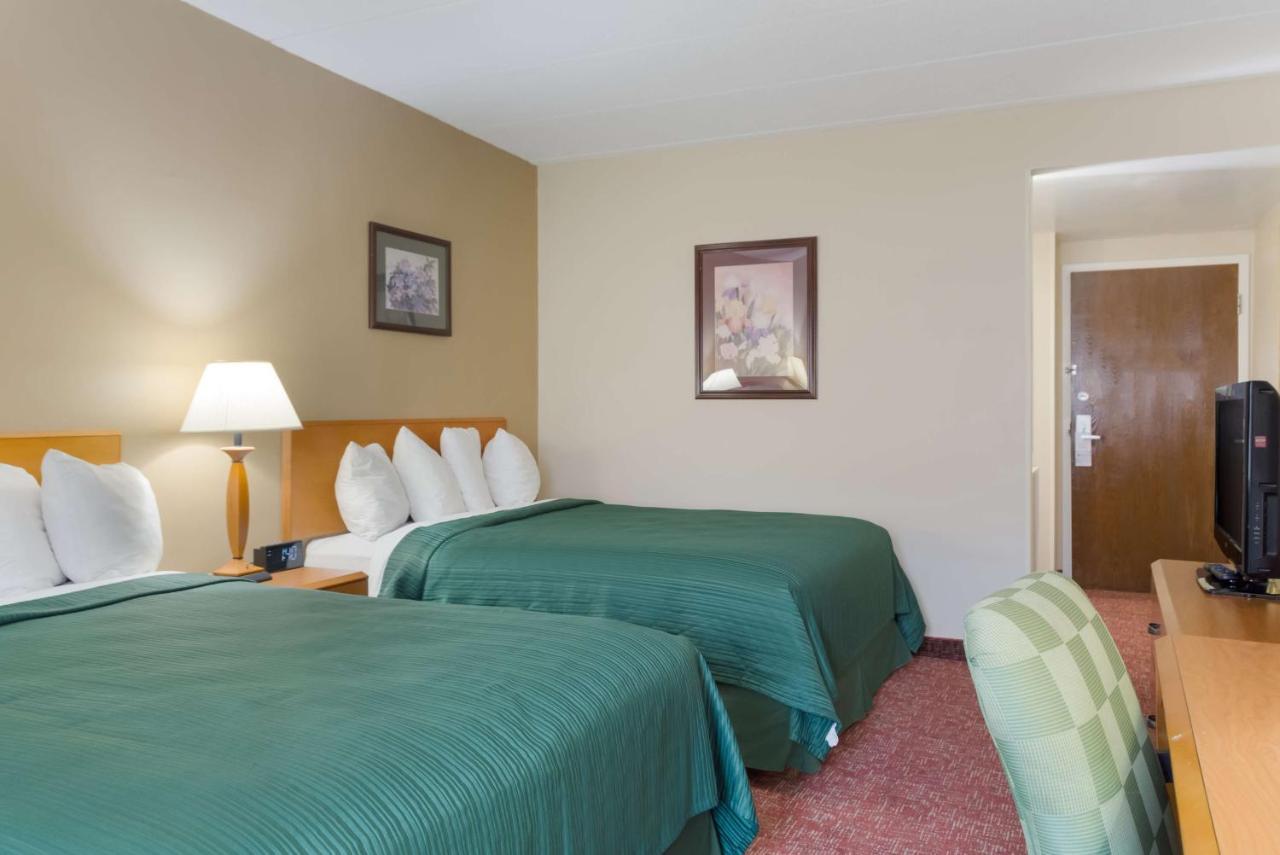 All Seasons Inn & Suites Smithfield Exterior foto